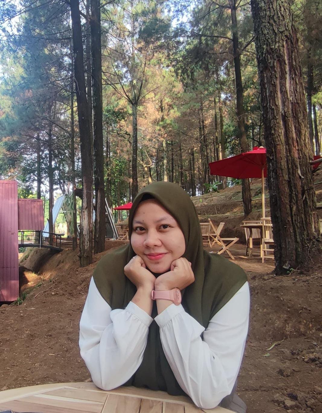 Khusnul Khotimah Bunga R, S.Pd